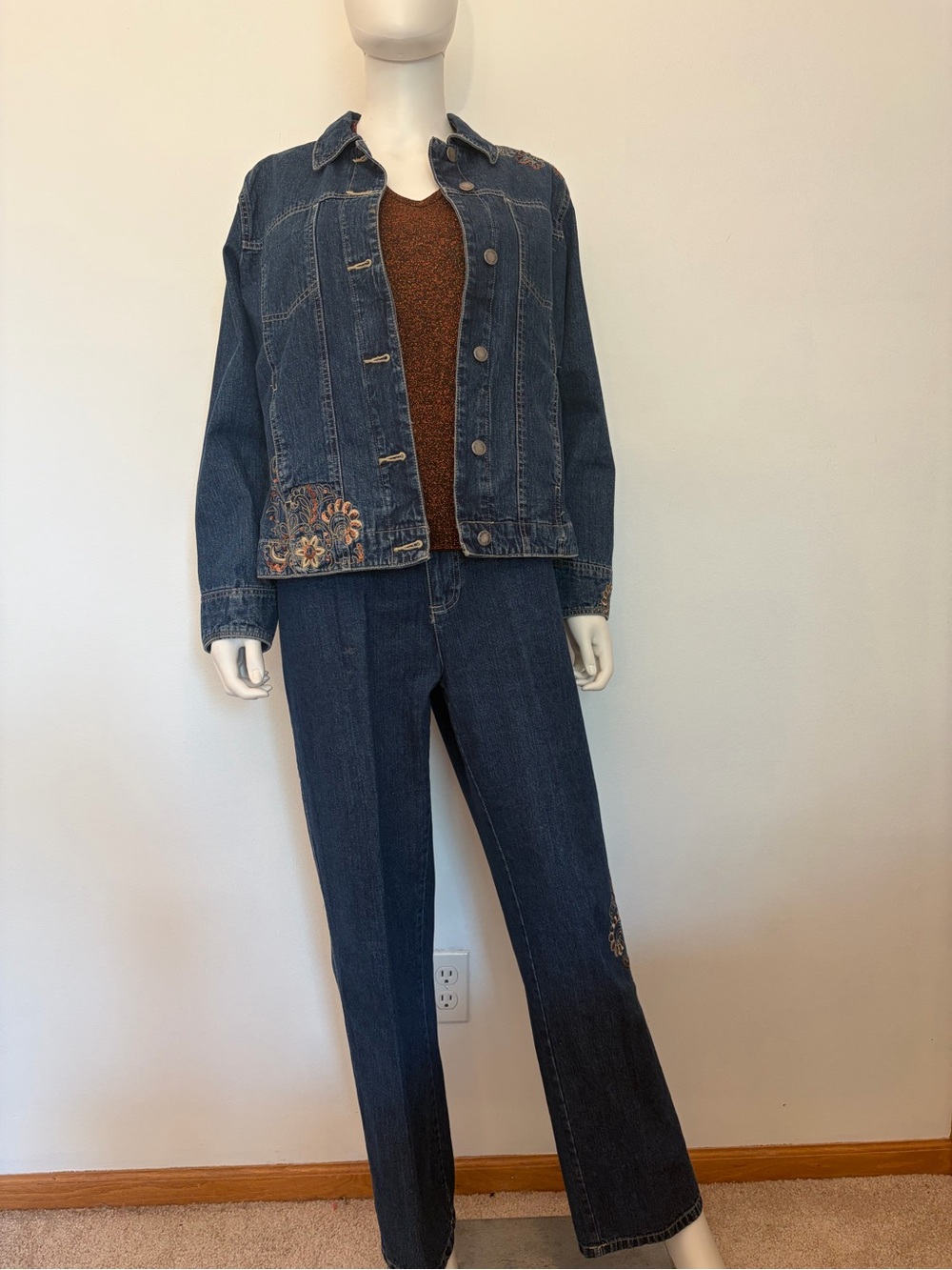 #824 Women's Dark Blue Denim 3 piece with Embroidered Detail